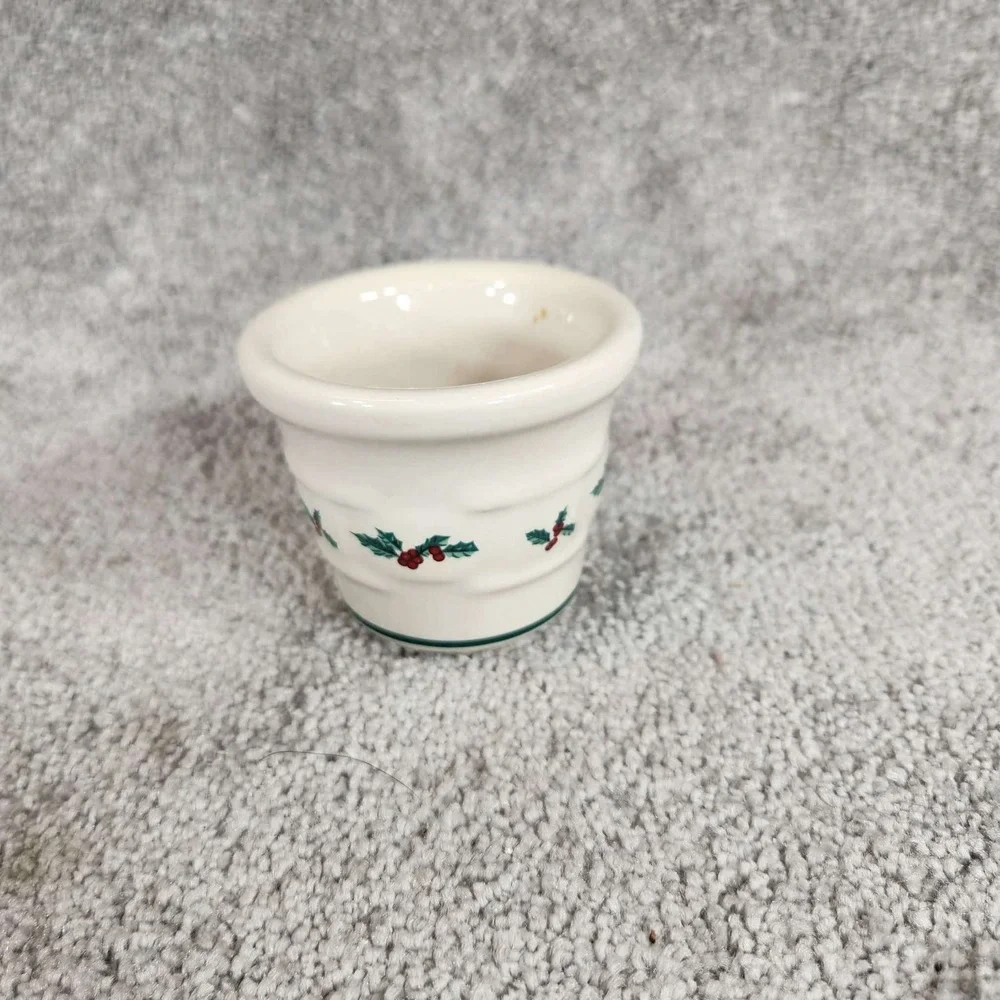 Longaberger Votive Cups Ivory Christmas Holly Pottery Set of‎ 2